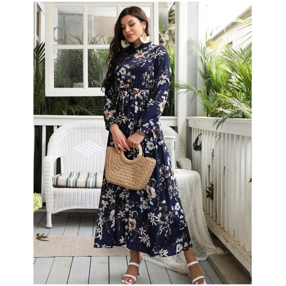 New Allover Floral Print Self-Tie Swing Maxi Dress Navy Blue Size Medium NWOT - Picture 2 of 7